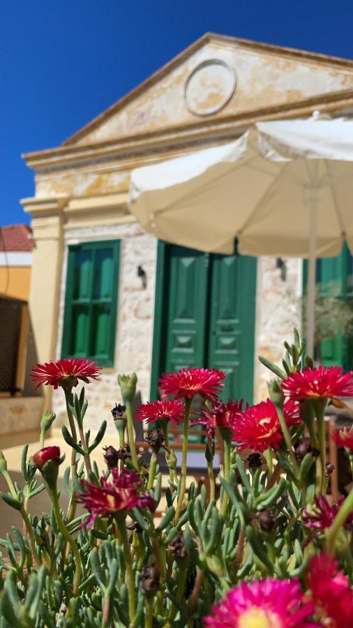 Hypate, Traditional Island Cottage Chalki Town ภายนอก รูปภาพ